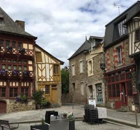 Perle Rare, Appartement Paisible Et Cosy Lamballe Exterior photo